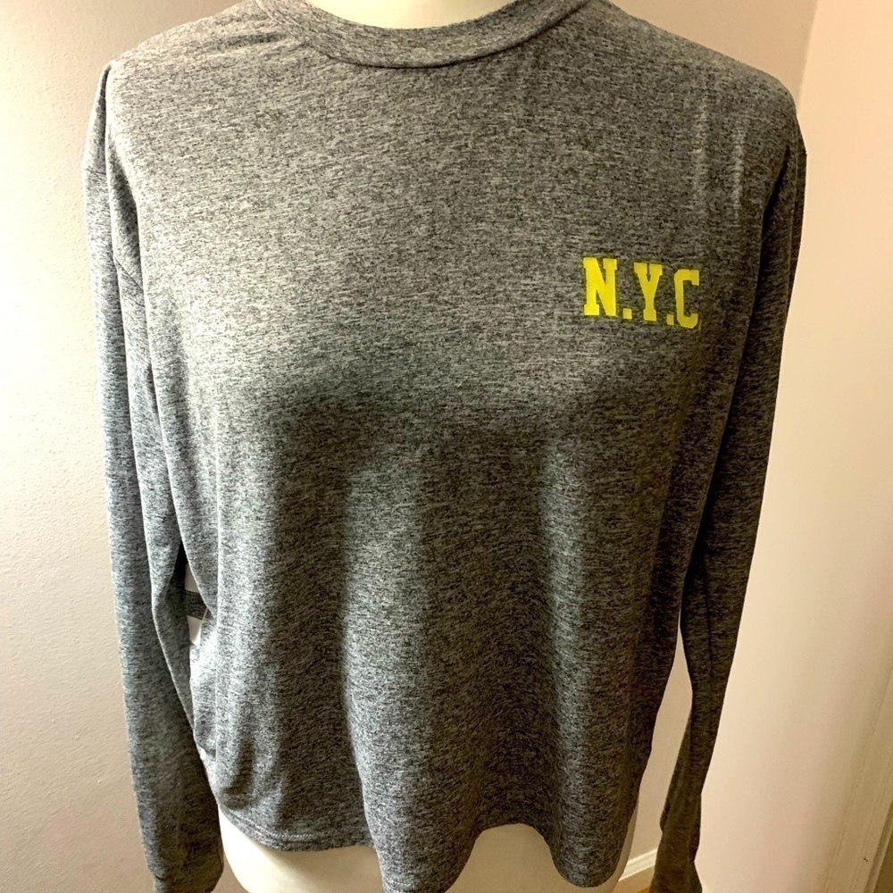 Justify NY City gray tee, L/S, size M